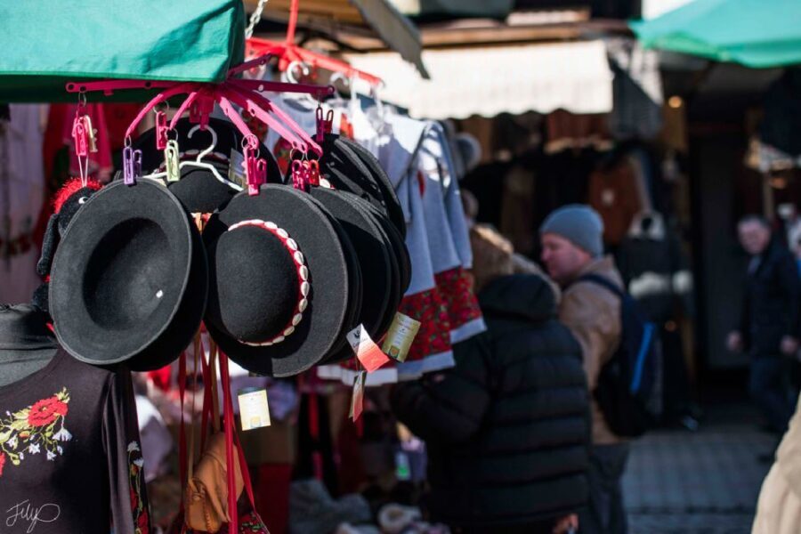 Zakopane: Sightseeing Tour from Krakow - Krupówki (Krupowki): shopping, souvenirs, and choosing where to eat