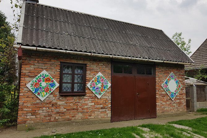 ZALIPIE - painted village, unique PRIVATE tour from Krakow - Why Zalipie’s painted village tradition still works